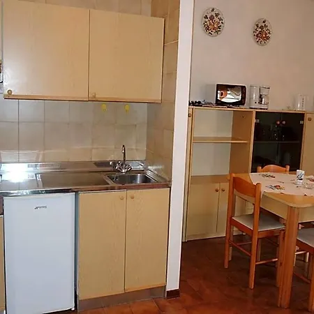 Apartment Warm Two-room Flat With Balcony Near The